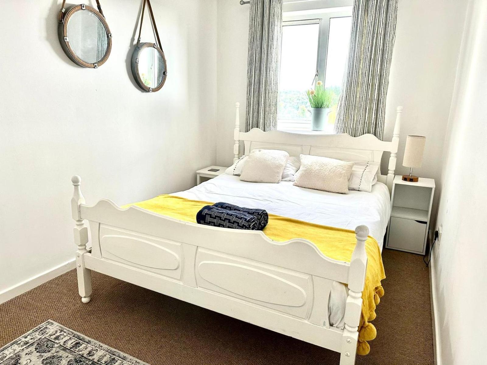 Home From Home Sleeps Seven Hastings Eksteriør billede